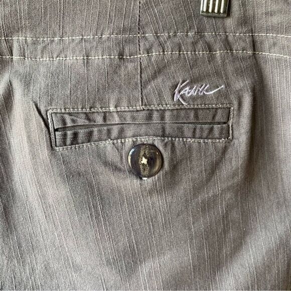 Kavu Chino Shorts Size 6 Gray Pleated Cuffed Hem Mid Rise Logo Summer Women’s - Picture 5 of 8
